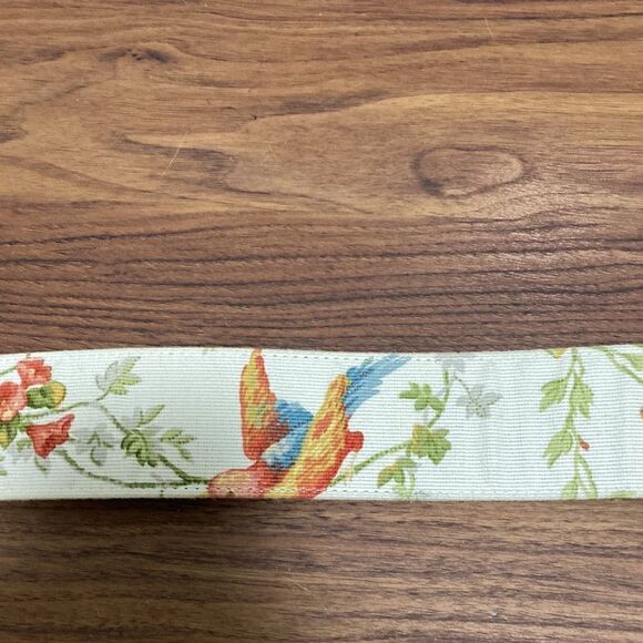 Connie Bates For Fahrenheit Women’s Belt with Floral Multicolor Metal Buckle. - Picture 4 of 8